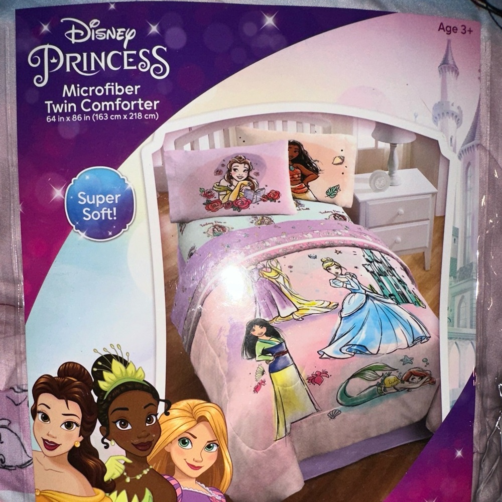 Disney Princess Fairytale Twin Comforter NIP